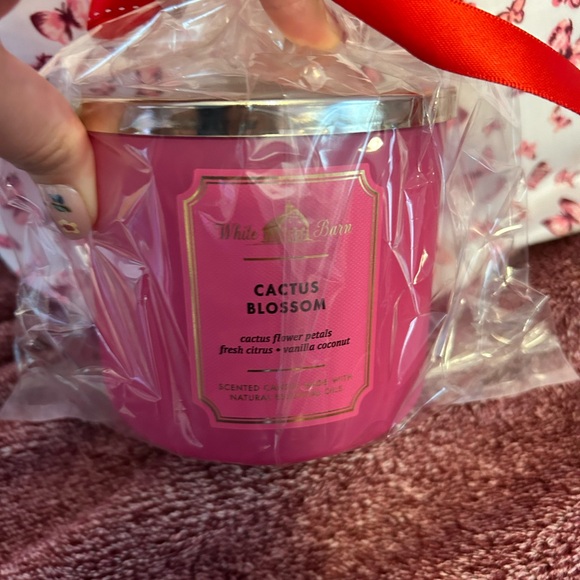 Brand new BW Candle Cactus Blossom - Picture 4 of 6